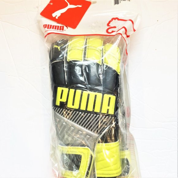 NWT Goal Keeper Gloves Puma soccer 52582 8 Pink and 5 Yellow - Picture 6 of 6